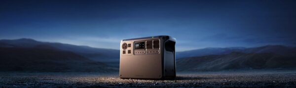 Portable Power Stations vs Portable Generators: The Future of Clean Energy Backup