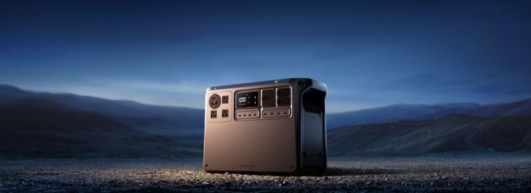 Portable Power Stations vs Portable Generators: The Future of Clean Energy Backup