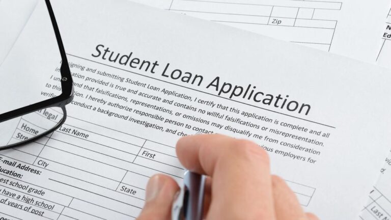 How Legal Guidance Can Help Manage Student Loans